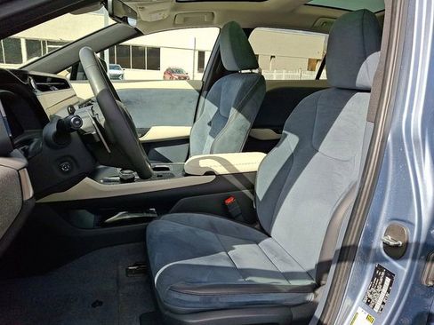 Used 2023 Lexus RZ 450e Premium image 14