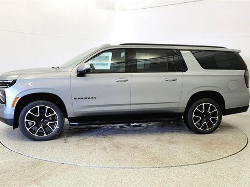 New 2026 Chevrolet Suburban RST w/ Comfort Package image 4