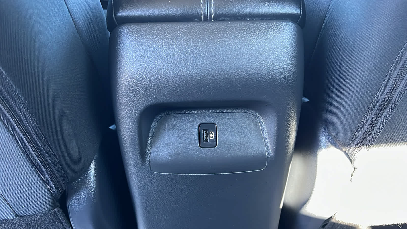 Used 2024 Nissan Sentra SV FWD image 25