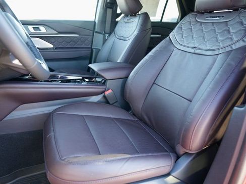 New 2026 Ford Explorer Platinum w/ LUX Leather Package image 14