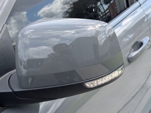 Used 2022 Dodge Durango R/T image 5