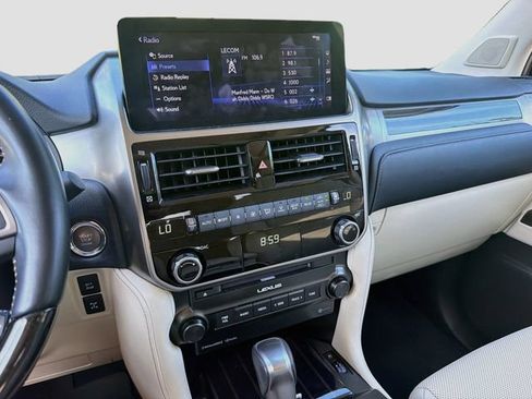 Used 2023 Lexus GX 460 Premium w/ Premium Package AWD/4WD image 28