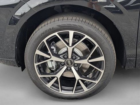 New 2026 Audi Q3 quattro 2.0T AWD/4WD image 9