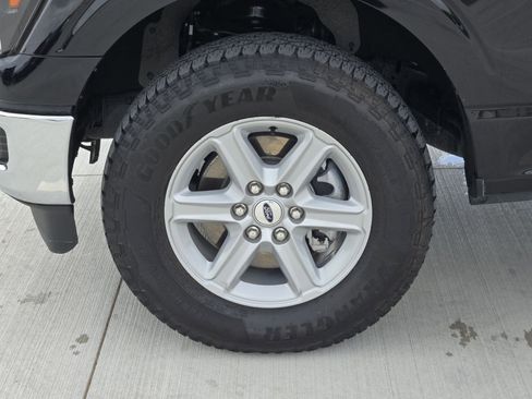 Used 2025 Ford F150 Lariat AWD/4WD image 12