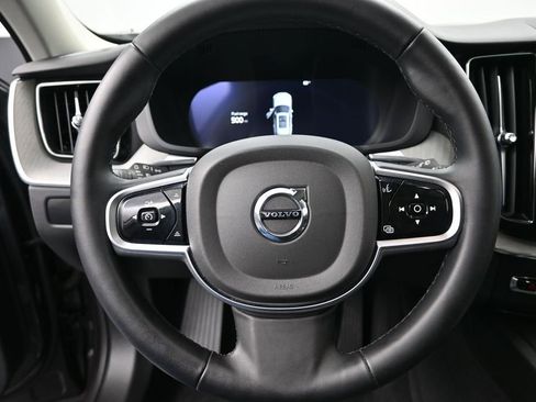 Used 2025 Volvo XC60 B5 Plus w/ Climate Package AWD/4WD image 10