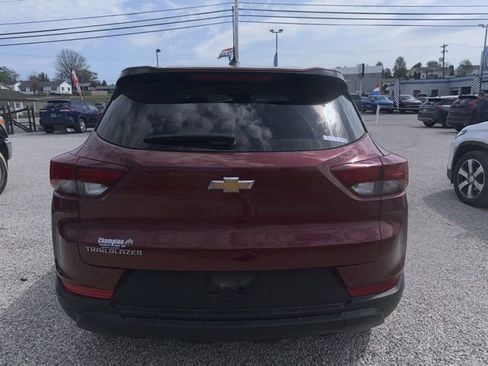 Used 2024 Chevrolet TrailBlazer LS w/ LS Convenience Package image 11