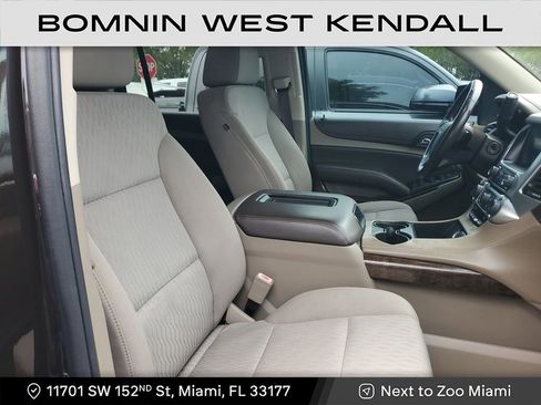 Used 2018 Chevrolet Suburban LS image 27