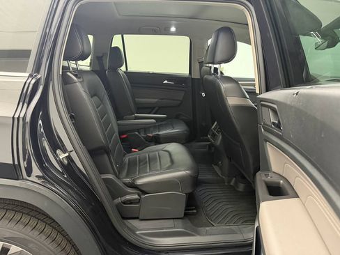 Used 2021 Volkswagen Atlas SEL Premium AWD/4WD image 24