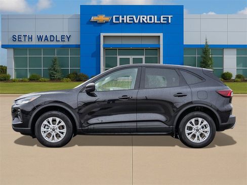 Used 2025 Ford Escape Active image 4