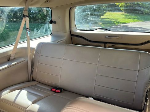 Used 2004 Ford Excursion Limited image 14