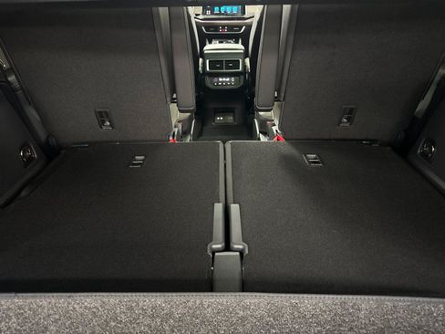 New 2026 Volkswagen Atlas SEL AWD/4WD image 14