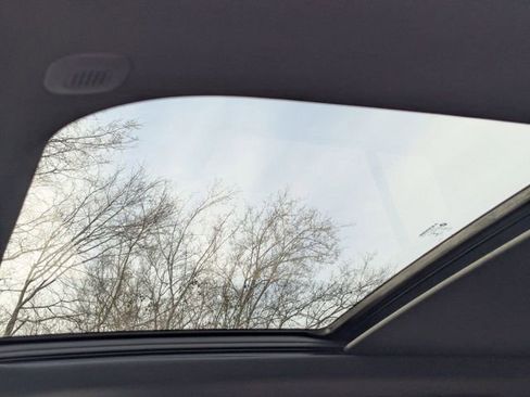 New 2026 Jeep Grand Cherokee Limited image 12