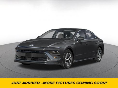 Used 2026 Hyundai Sonata Blue FWD image 1