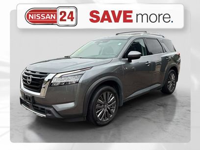 Certified 2024 Nissan Pathfinder SL w/ SL Premium Package