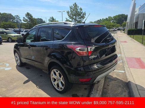 Used 2017 Ford Escape Titanium w/ Equipment Group 301A FWD image 6