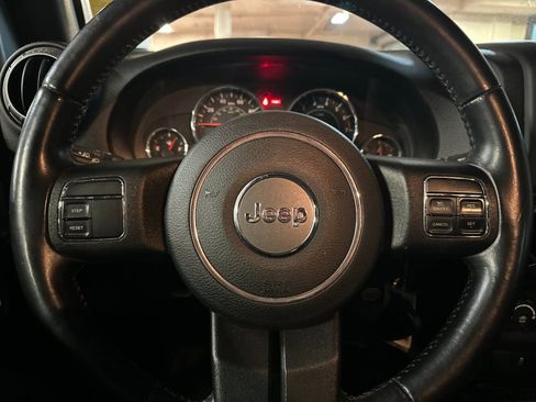 Used 2015 Jeep Wrangler Unlimited Sport w/ Quick Order Package 24S image 20