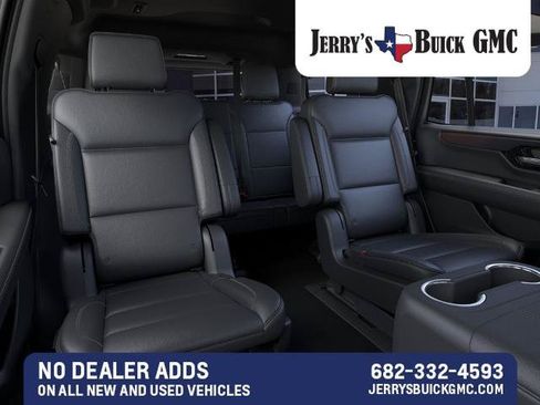 New 2026 GMC Yukon Denali w/ Denali Reserve Package AWD/4WD image 17