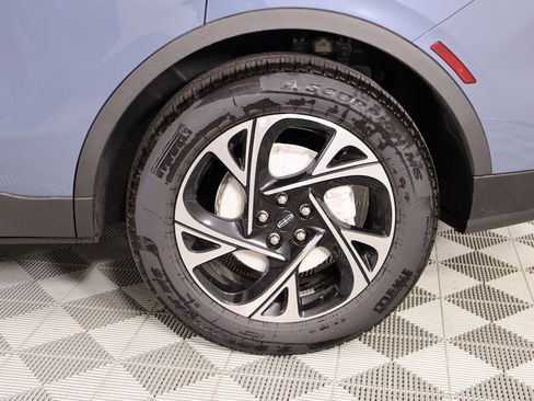 New 2026 Lincoln Nautilus Premier w/ Jet Appearance Package AWD/4WD image 18