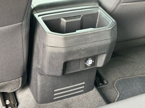 Used 2026 Toyota Tacoma SR5 image 15