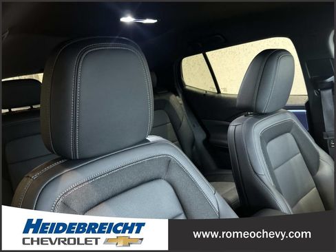 Used 2024 Chevrolet Equinox EV LT FWD image 33