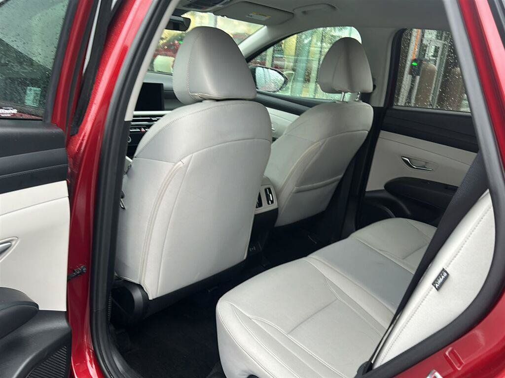 Certified 2025 Hyundai Tucson SEL AWD/4WD image 15