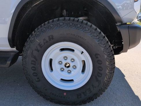 New 2026 Ford Bronco Heritage Edition image 10