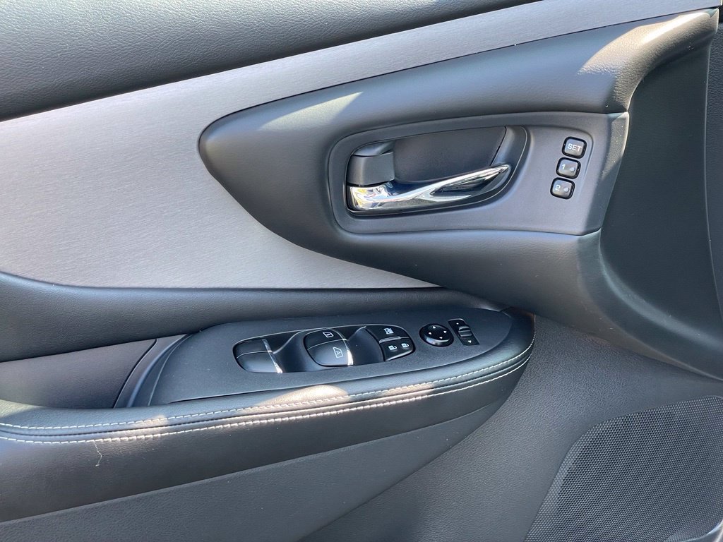 Certified 2023 Nissan Murano SL w/ SL Moonroof Package AWD/4WD image 15