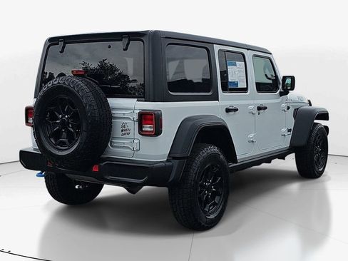 Used 2023 Jeep Wrangler Unlimited w/ Cold Weather Group AWD/4WD image 6