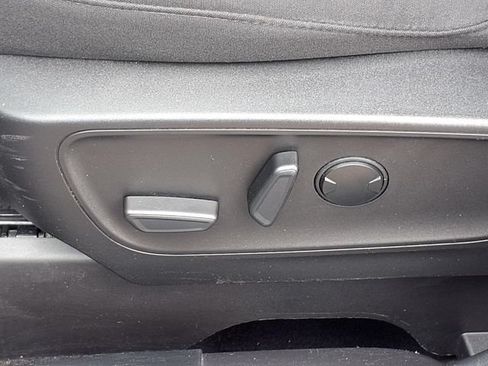 Used 2023 Ford Escape Active w/ Cold Weather Package FWD image 4