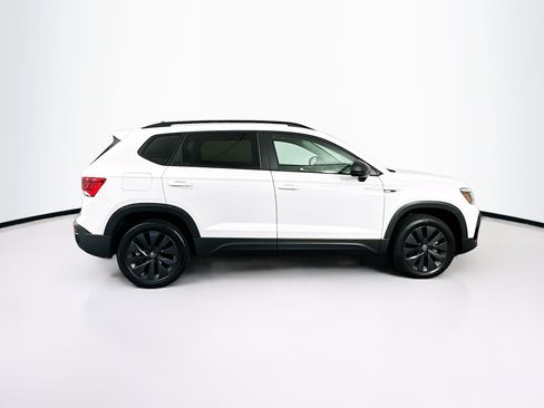 Used 2022 Volkswagen Taos S FWD image 10