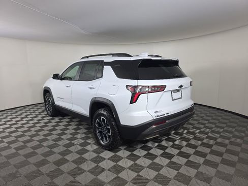 New 2026 Chevrolet Equinox ACTIV AWD/4WD image 3