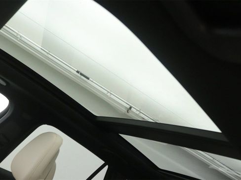 New 2026 Mercedes-Benz GLC 300 image 14