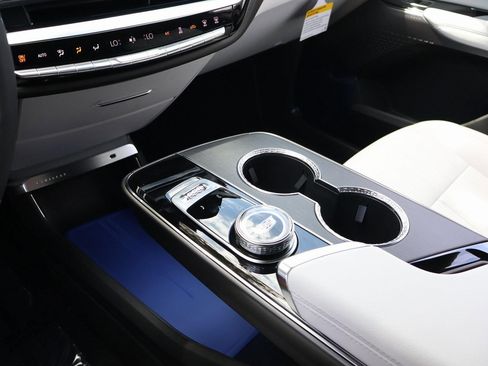 New 2026 Cadillac Lyriq Sport image 28