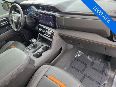 Used 2024 GMC Sierra 1500 AT4 w/ Technology Package image 33