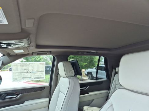New 2026 GMC Yukon Denali AWD/4WD image 33