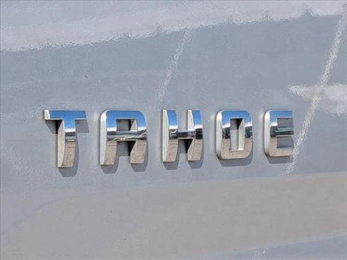 Used 2016 Chevrolet Tahoe LT image 2