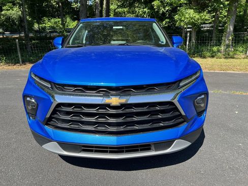 Used 2025 Chevrolet Blazer LT AWD/4WD image 8
