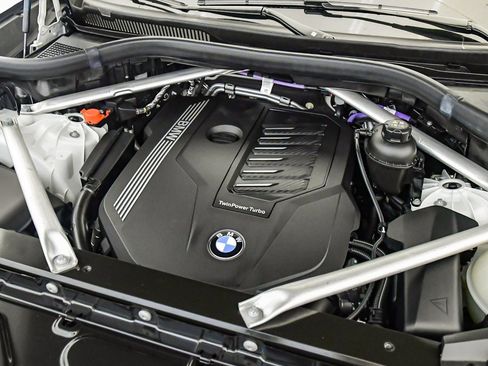 Certified 2023 BMW X6 xDrive40i w/ M Sport Package image 33