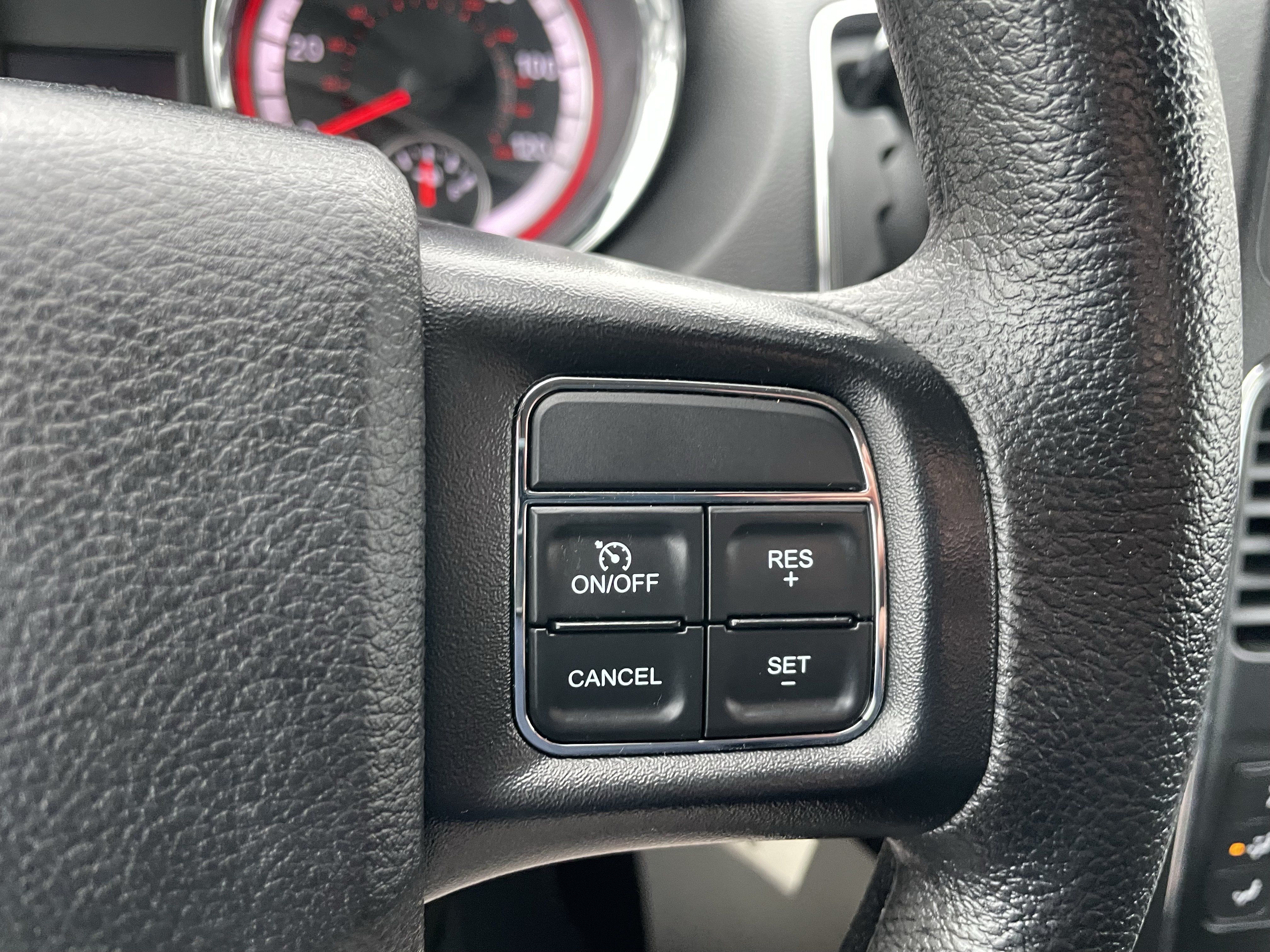 Used 2020 Dodge Grand Caravan SE FWD image 16