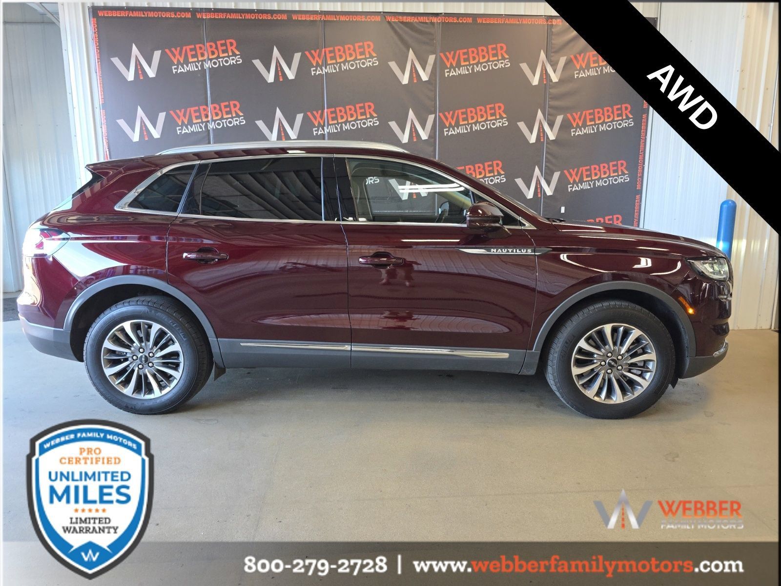 Used 2023 Lincoln Nautilus Reserve w/ Luxury Package AWD/4WD image 2