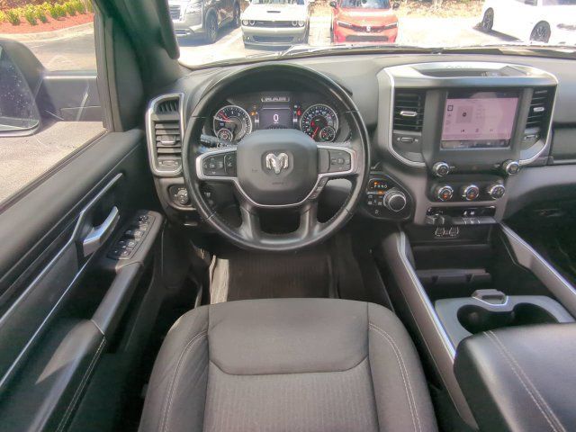 Used 2022 RAM 1500 Big Horn AWD/4WD image 17