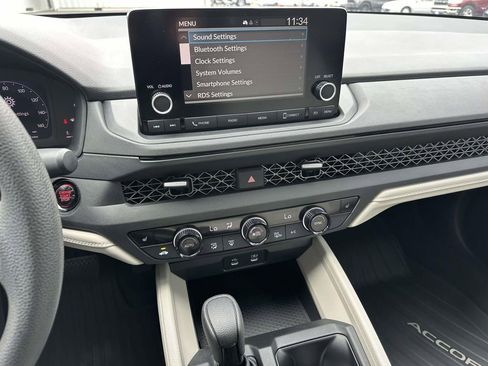 Certified 2024 Honda Accord EX image 17