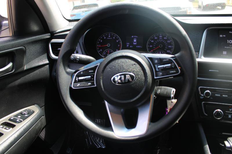 Used 2020 Kia Optima LX FWD image 9
