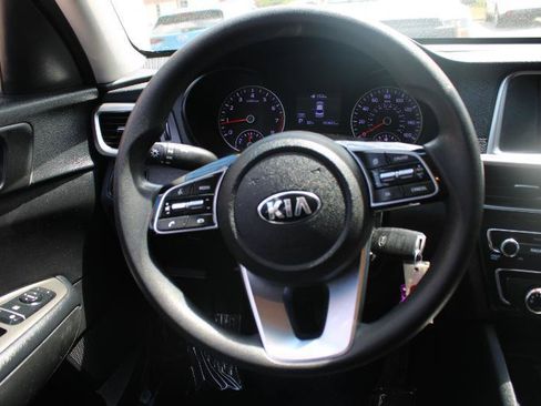 Used 2020 Kia Optima LX FWD image 9