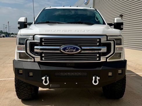 Used 2022 Ford F250 Limited AWD/4WD image 4