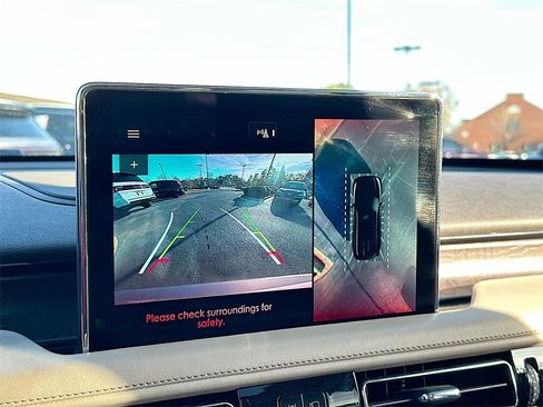 Used 2022 Lincoln Aviator Reserve w/ Elements Package Plus image 23