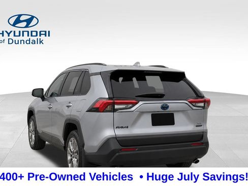 Used 2023 Toyota RAV4 XLE AWD/4WD image 2