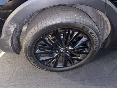 Used 2021 Kia Telluride SX image 7