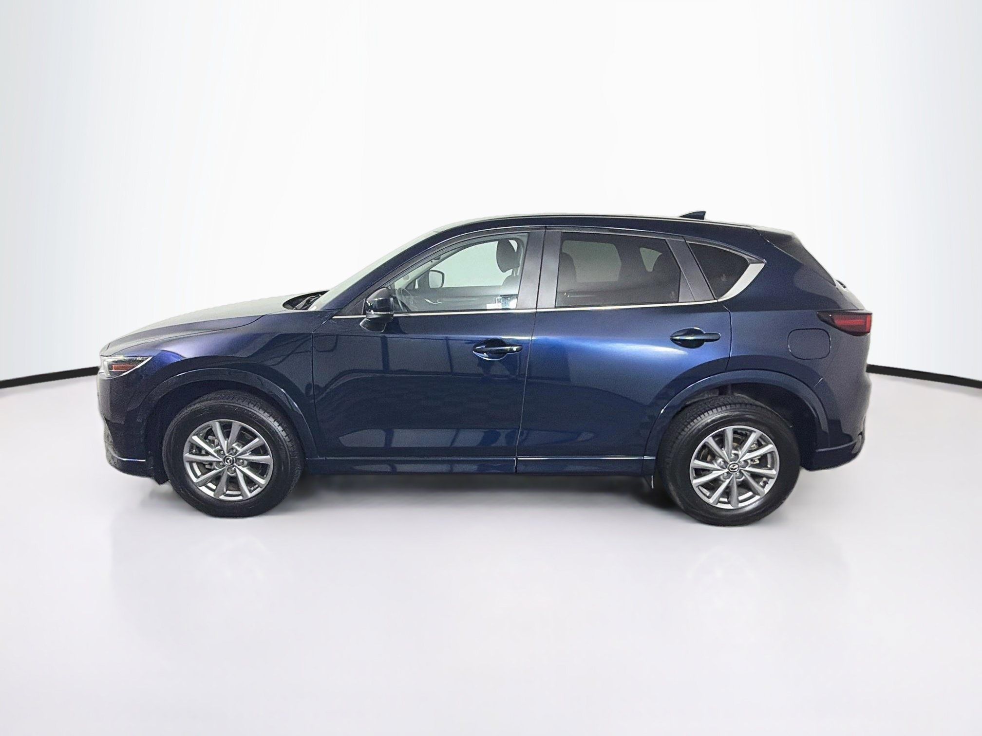 Used 2025 MAZDA CX-5 AWD 2.5 S w/ Select Package image 4