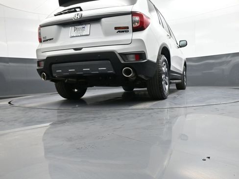 Certified 2023 Honda Passport TrailSport image 31